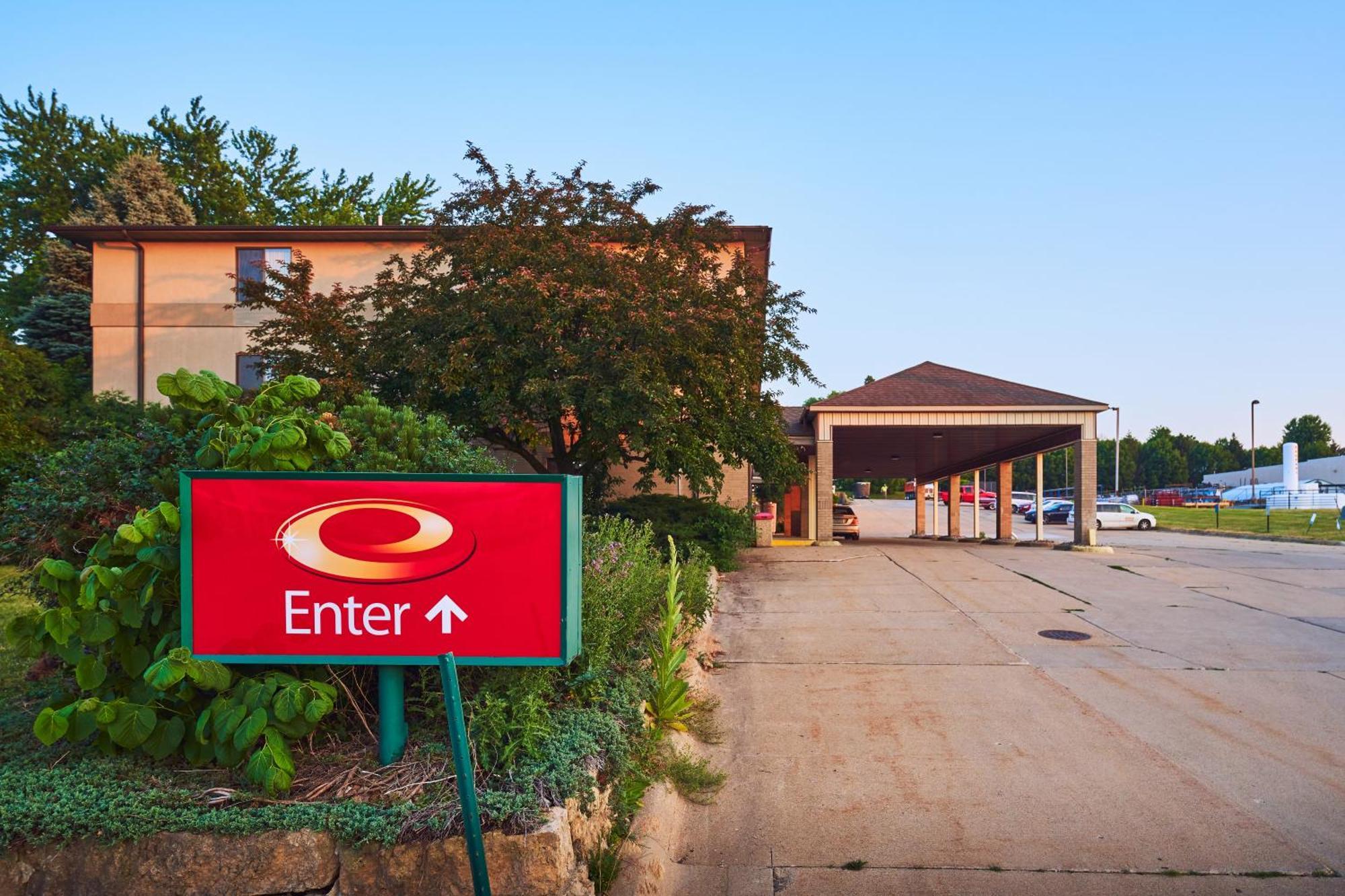 Econo Lodge Maquoketa Exterior foto