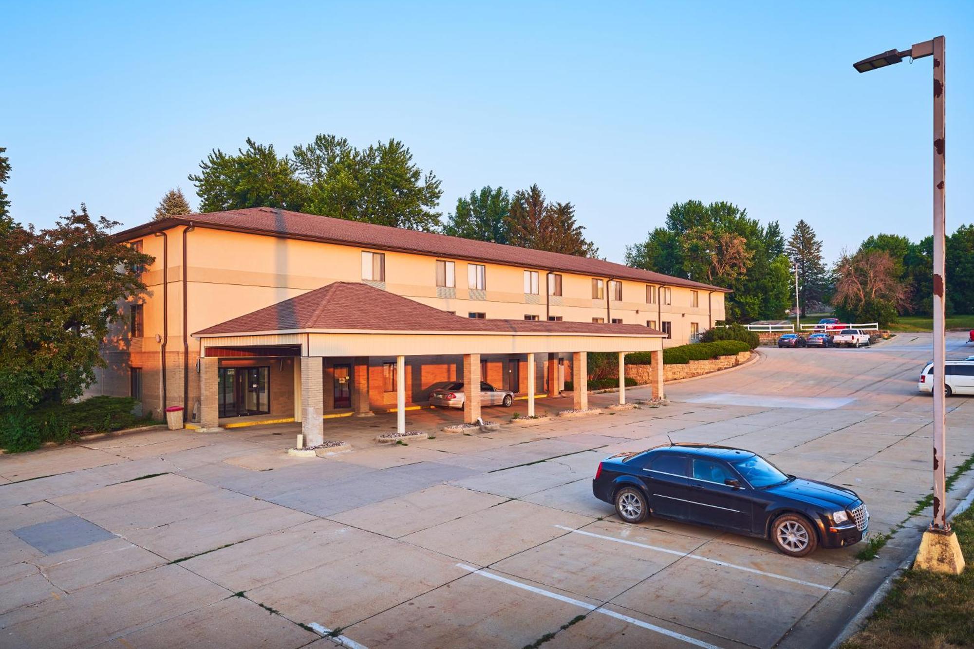 Econo Lodge Maquoketa Exterior foto